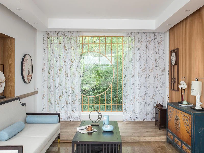 Doli Fabricwindow -skærm med blommerblomst